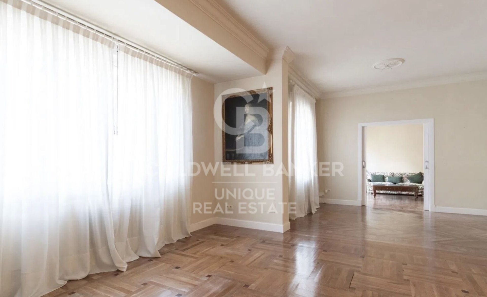 Apartment à Madrid, Espagne 3 chambres, 220 m2 No. 179048