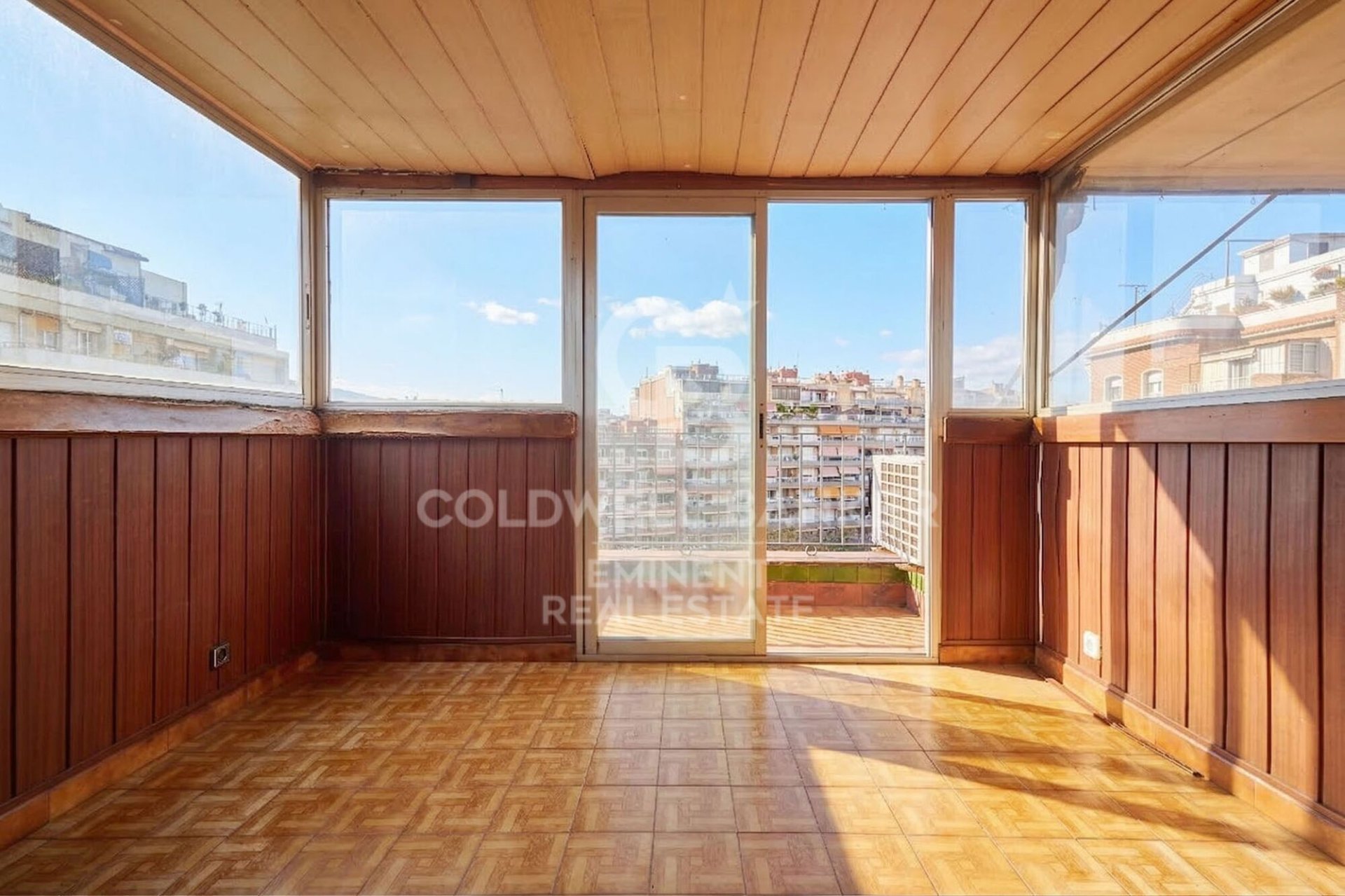 Penthäuser in Barcelona, Spanien 2 Schlafzimmer, 64 m2 Nr. 179053