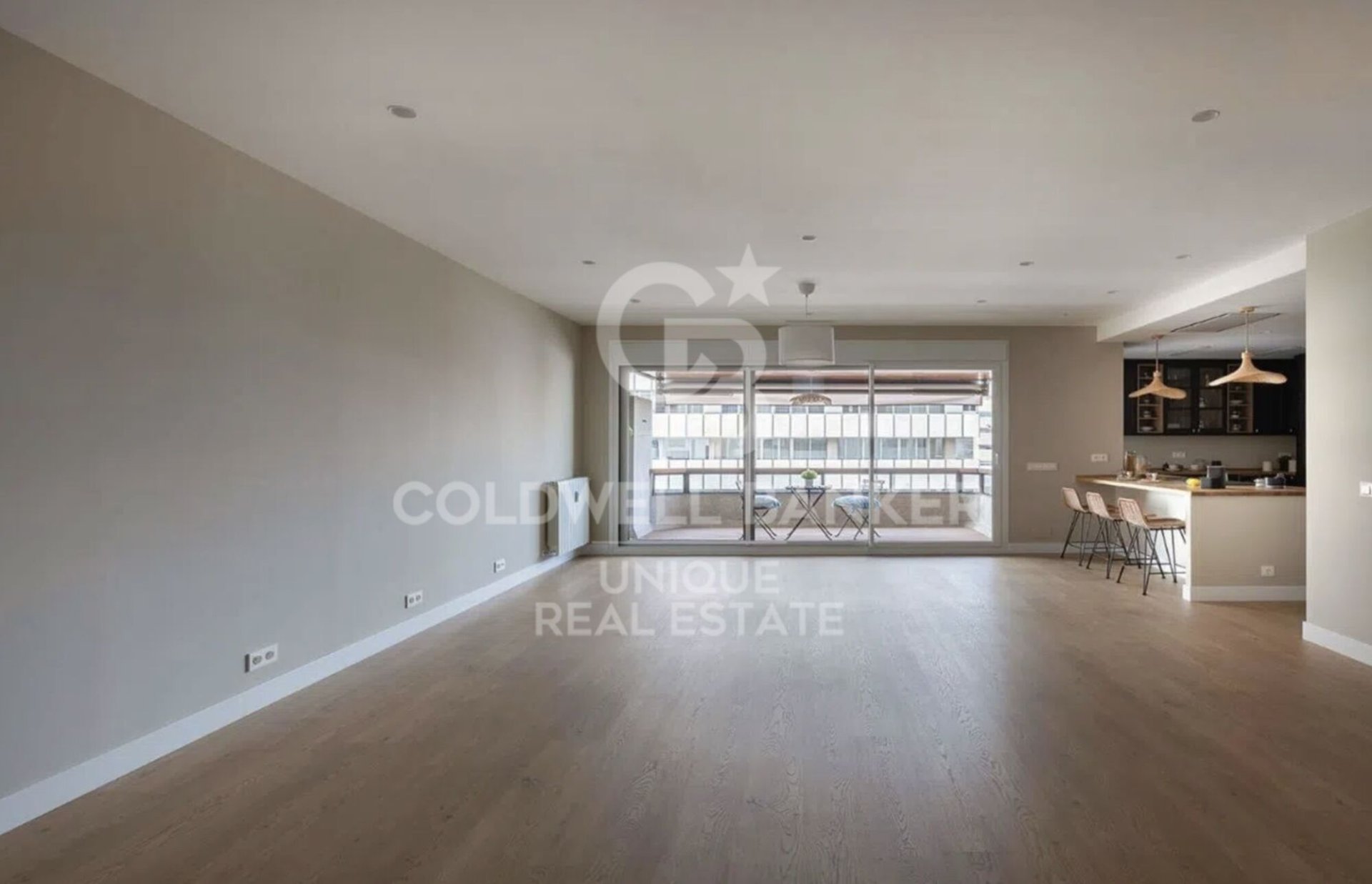 Wohnung in Madrid, Spanien 4 Schlafzimmer, 253 m2 Nr. 179051