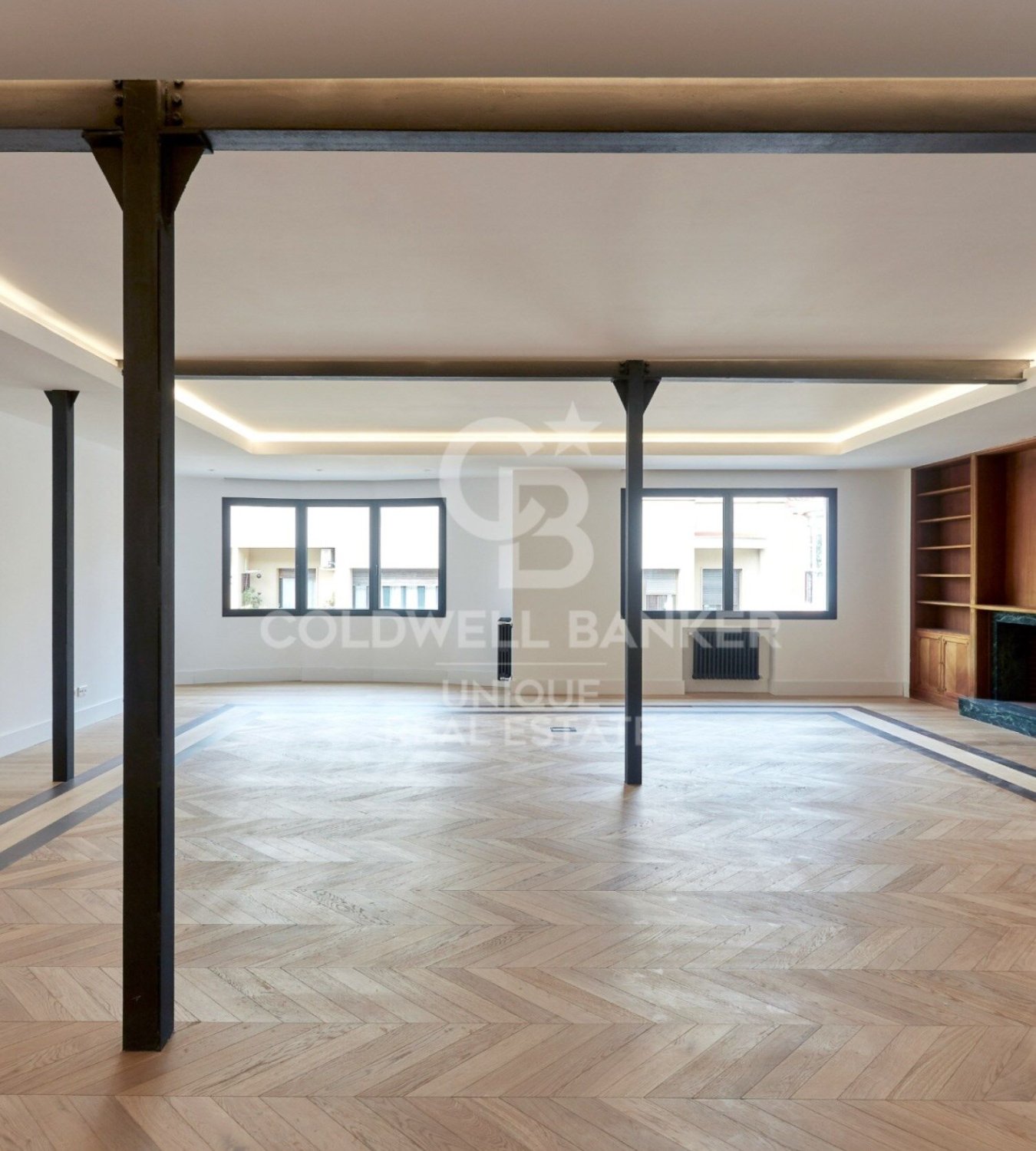 Apartment à Madrid, Espagne 5 chambres, 422 m2 No. 179054