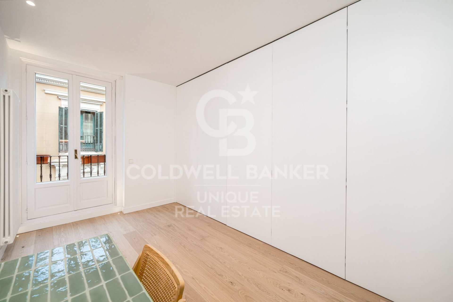 Apartament w Madrid, Hiszpania 4 sypialnie, 162 mkw. nr 156686