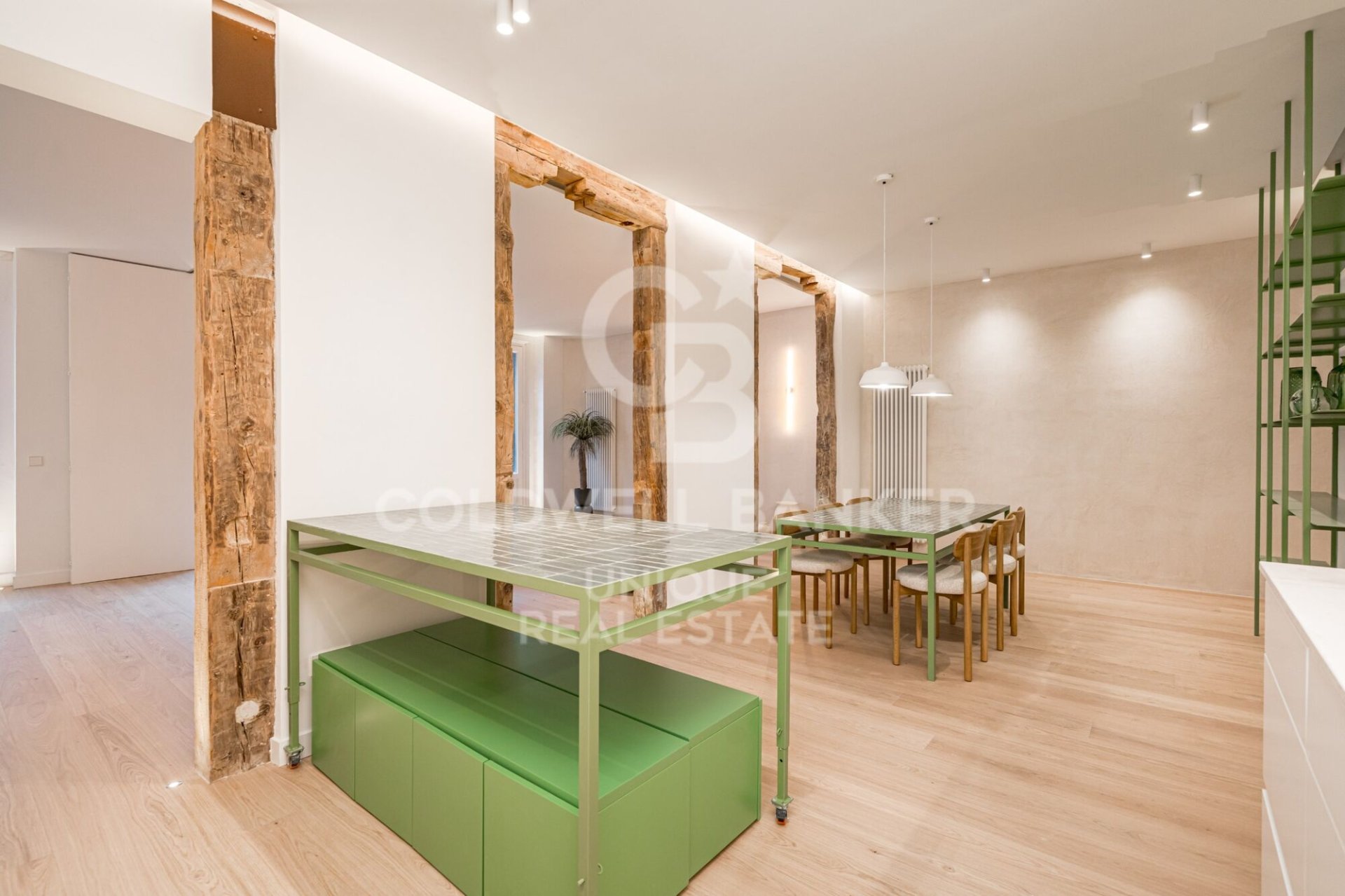 Apartament w Madrid, Hiszpania 4 sypialnie, 162 mkw. nr 156686