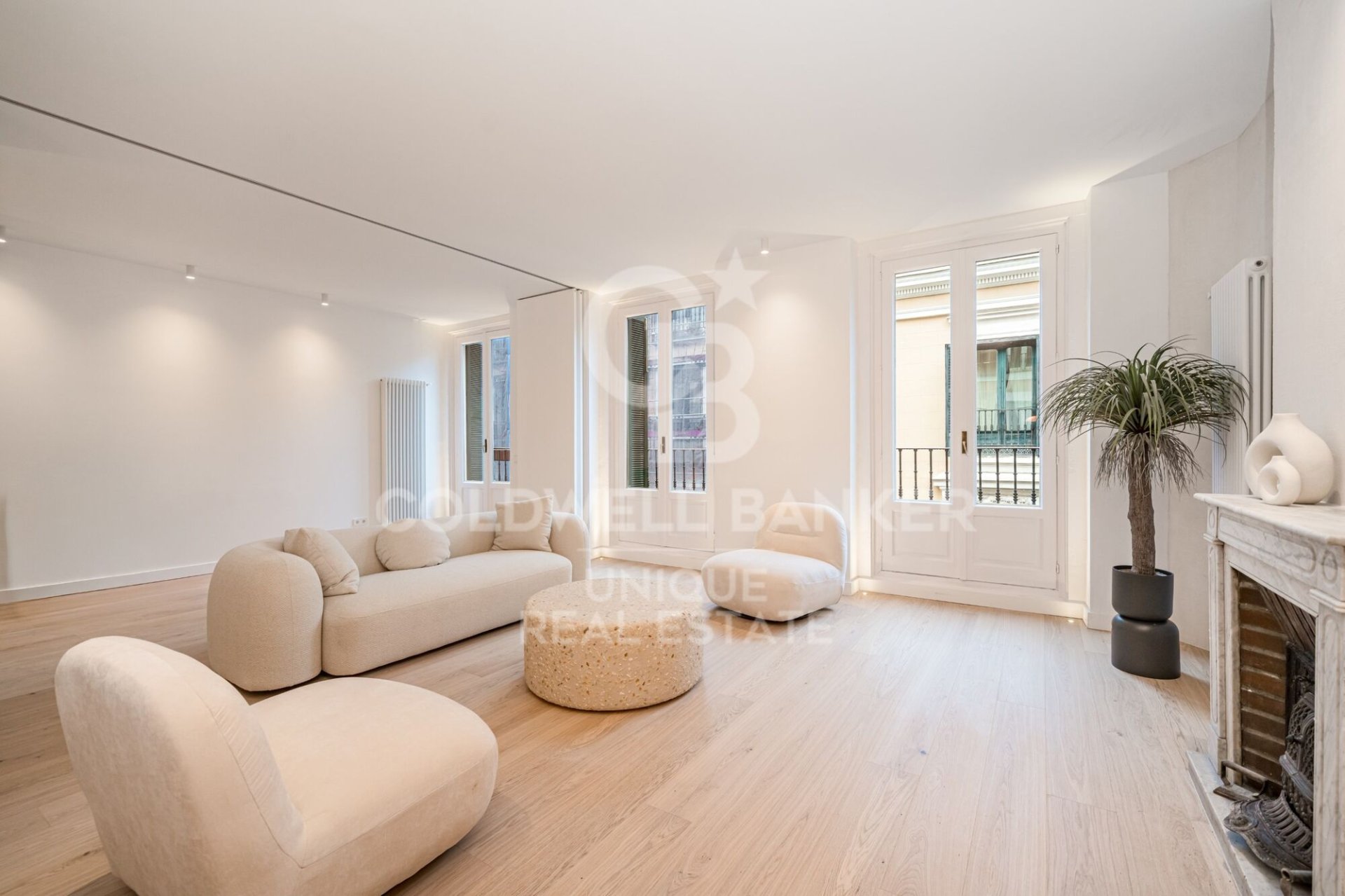 Apartament w Madrid, Hiszpania 4 sypialnie, 162 mkw. nr 156686