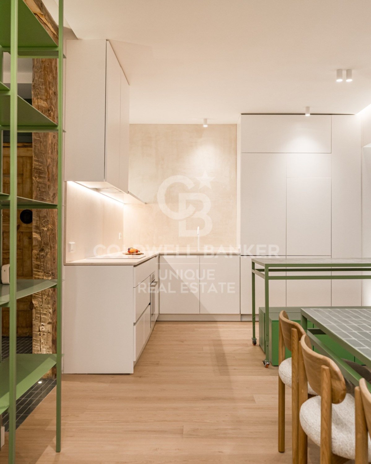 Apartament w Madrid, Hiszpania 4 sypialnie, 162 mkw. nr 156686