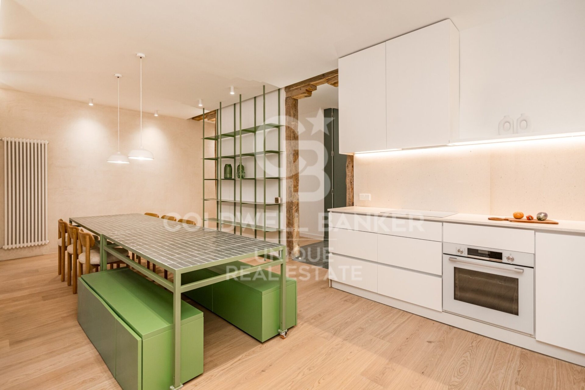 Apartament w Madrid, Hiszpania 4 sypialnie, 162 mkw. nr 156686
