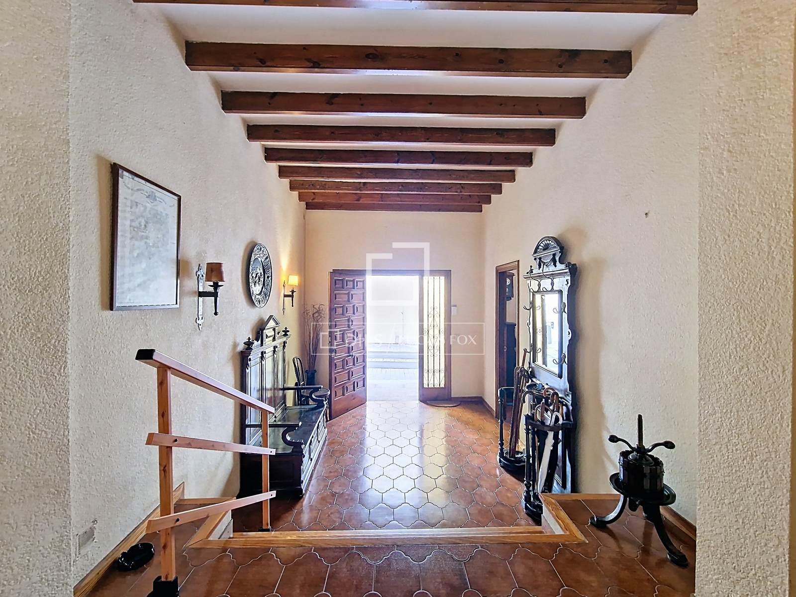 Willa w Vilanova i la Geltru, Barcelona, Hiszpania 8 sypialni, 456 mkw. nr 150371