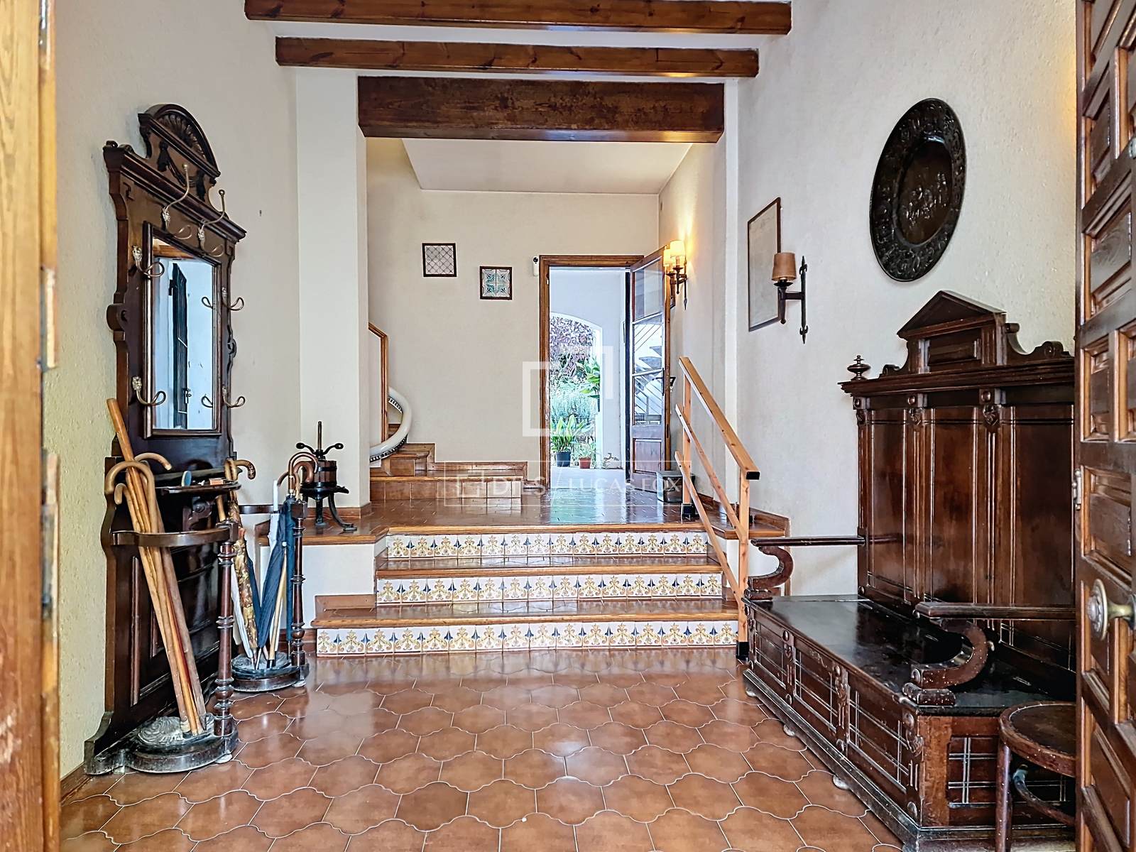 Willa w Vilanova i la Geltru, Barcelona, Hiszpania 8 sypialni, 456 mkw. nr 150371