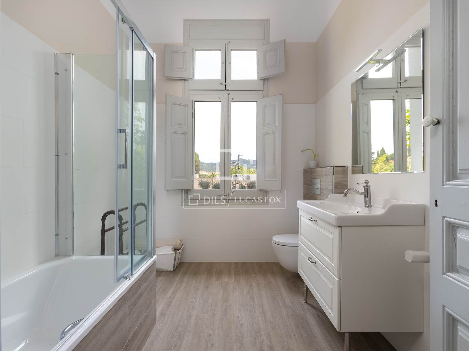 Villa in Argentona, Barcelona, Spain 5 bedrooms, 354 sq.m. No. 150370