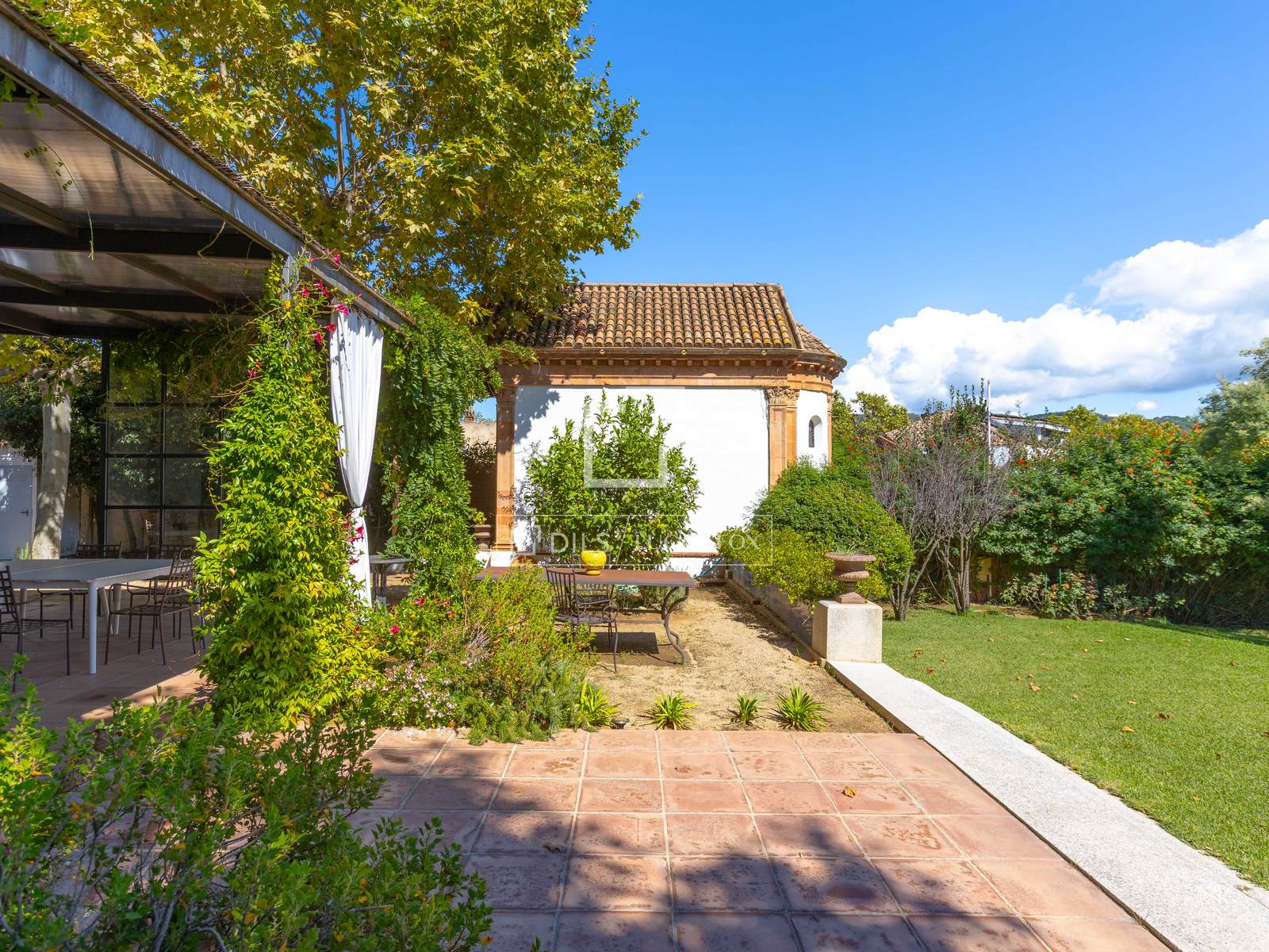 Villa in Argentona, Barcelona, Spain 5 bedrooms, 354 sq.m. No. 150370