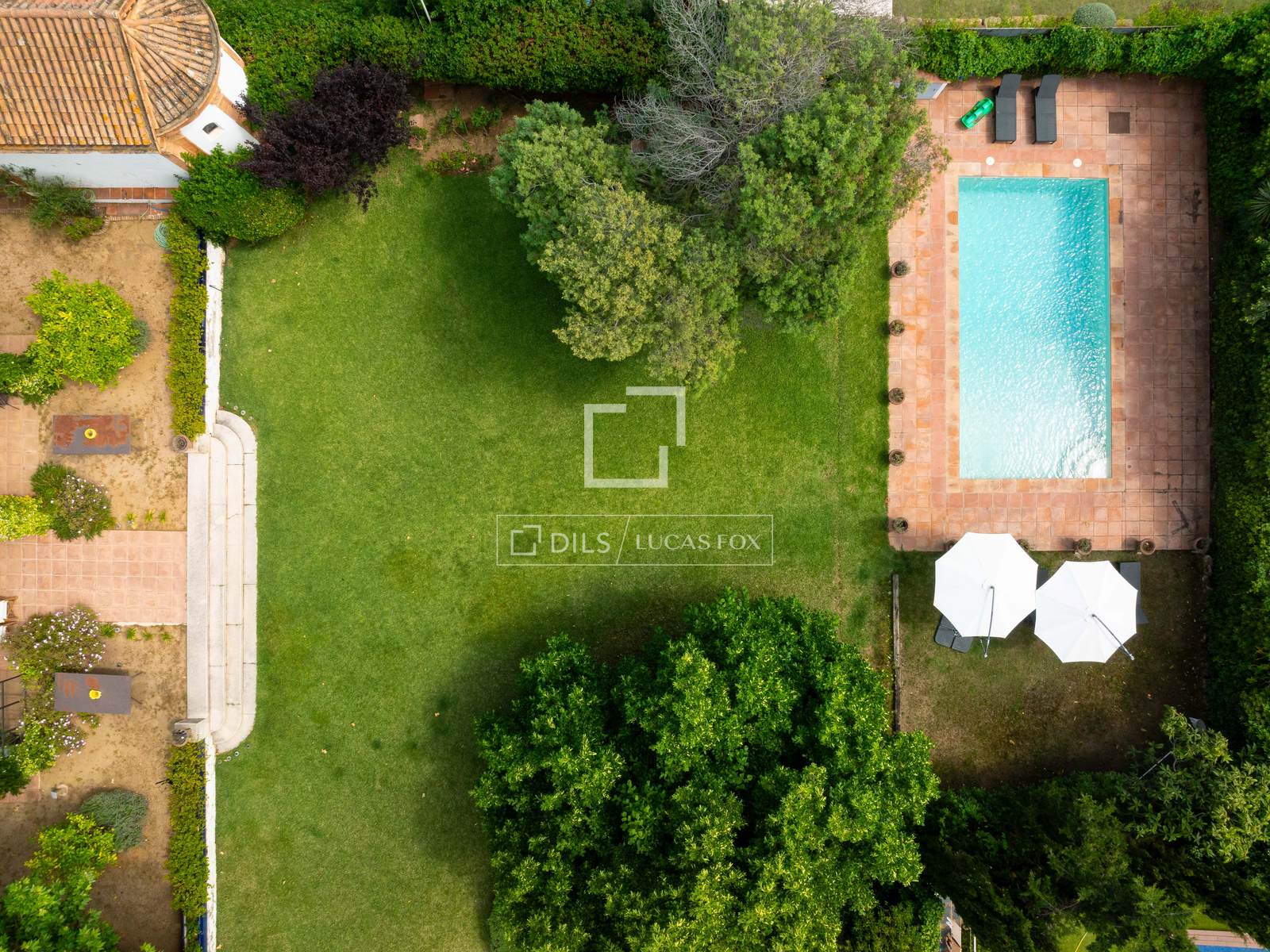 Villa in Argentona, Barcelona, Spain 5 bedrooms, 354 sq.m. No. 150370
