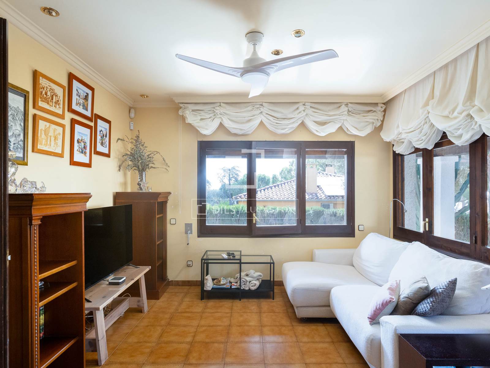 Villa i Vilassar de Dalt, Barcelona, Spanien 4 sovrum, 252 kvm. Nr. 150375
