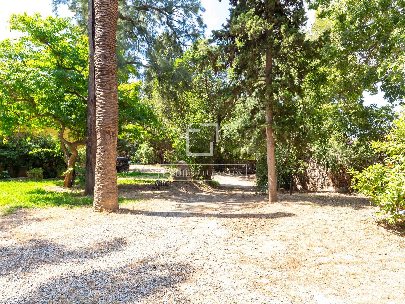 Villa i Esplugues de Llobregat, Barcelona, Spanien 5 sovrum, 643 kvm. Nr. 150373