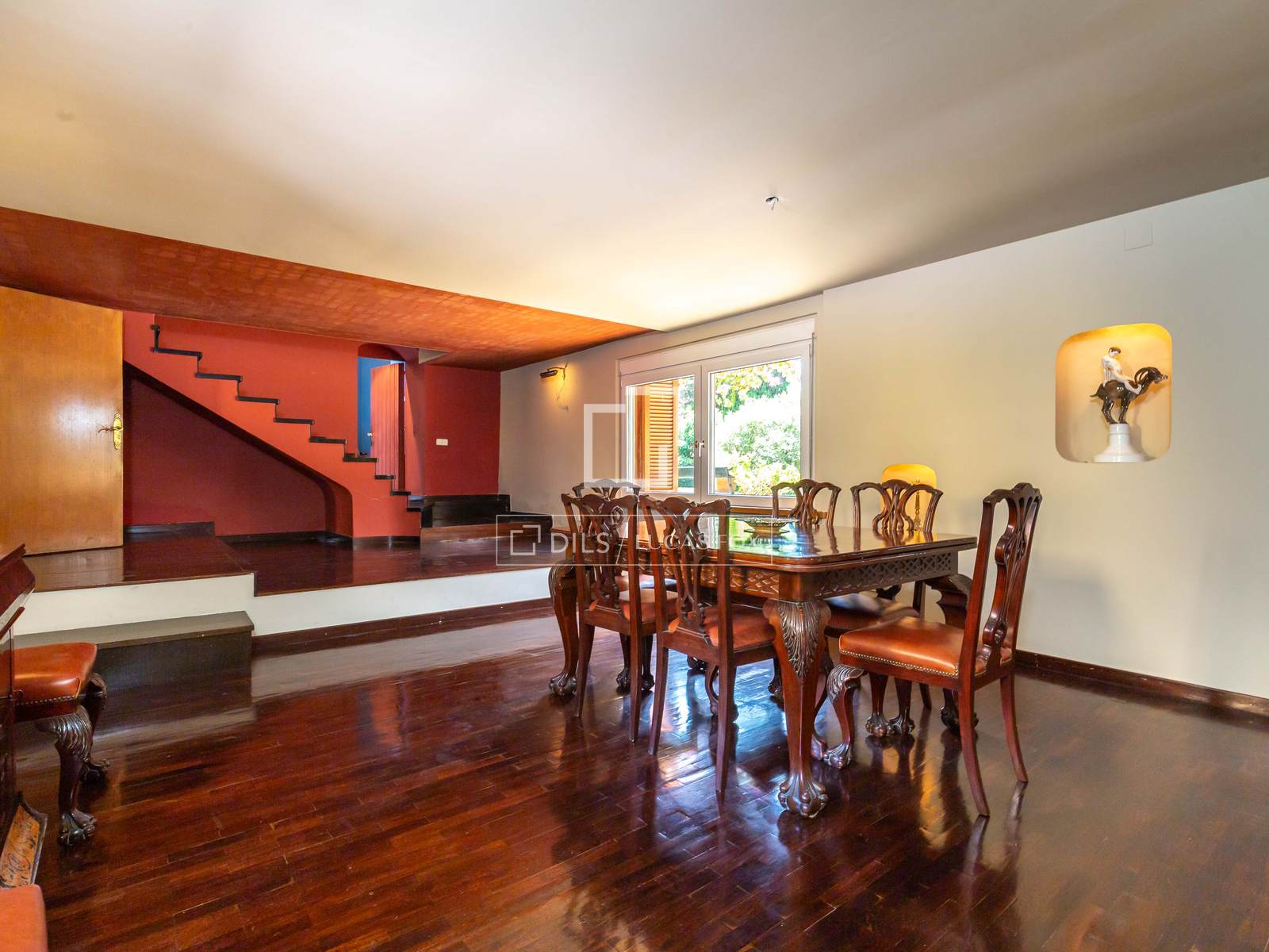 Villa i Esplugues de Llobregat, Barcelona, Spanien 5 sovrum, 643 kvm. Nr. 150373