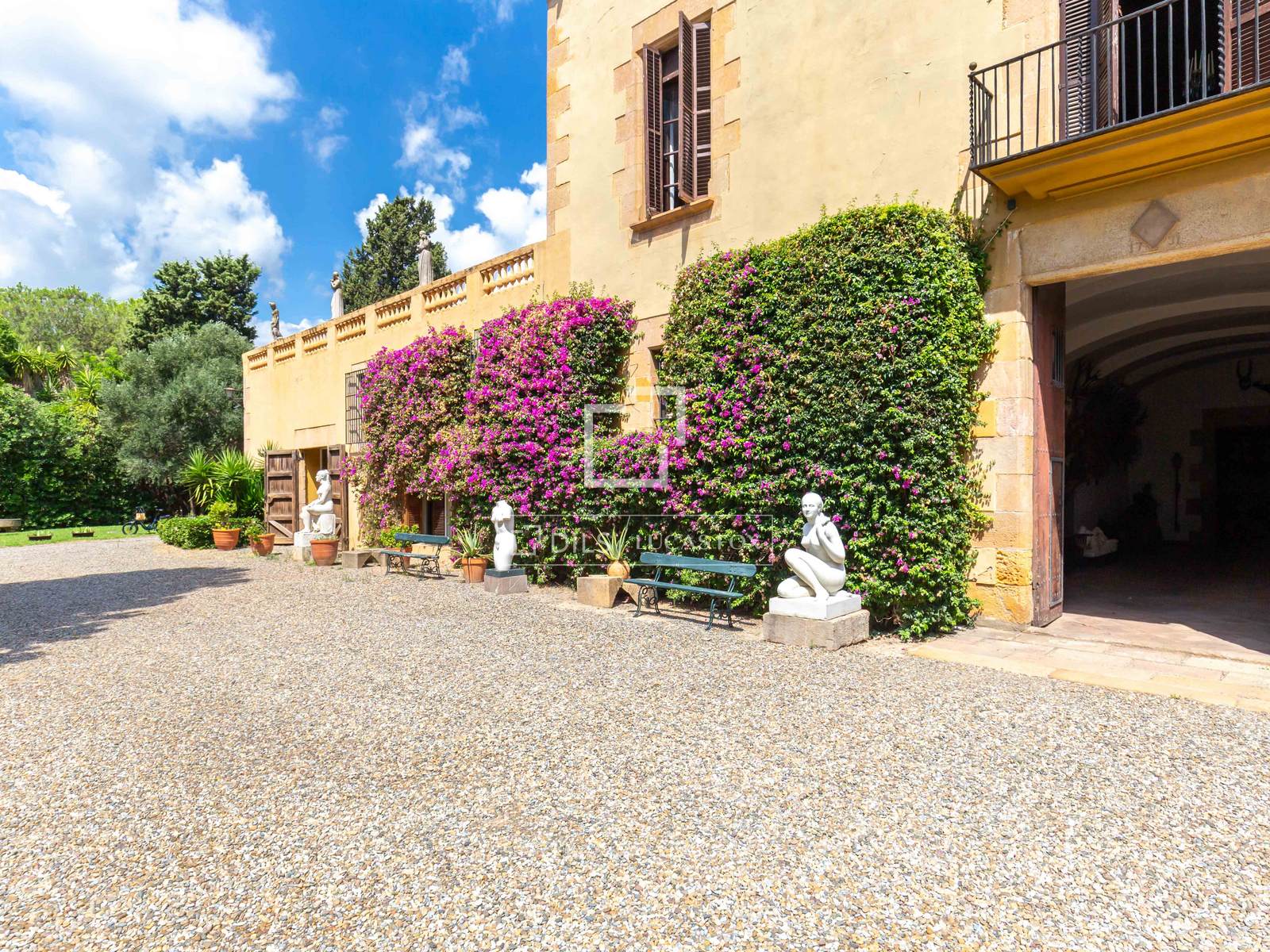 Villa i Esplugues de Llobregat, Barcelona, Spanien 5 sovrum, 643 kvm. Nr. 150373