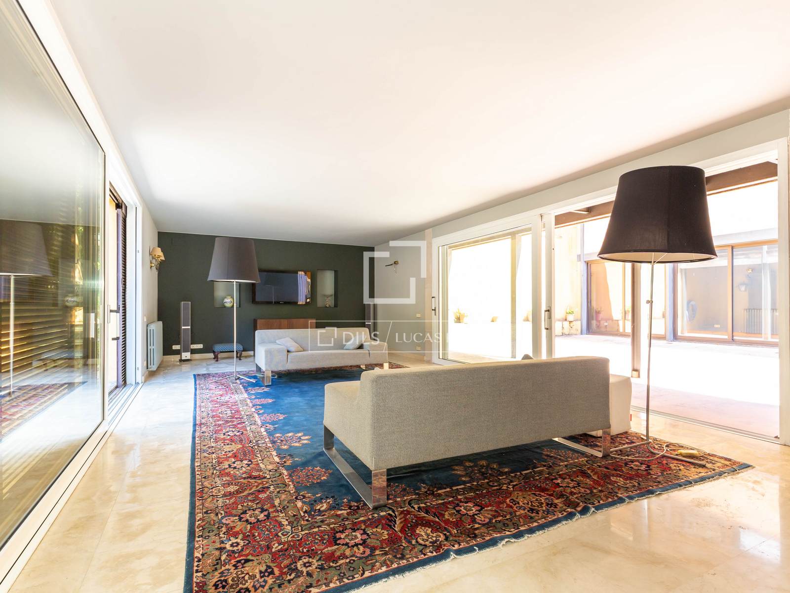 Villa i Esplugues de Llobregat, Barcelona, Spanien 5 sovrum, 643 kvm. Nr. 150373
