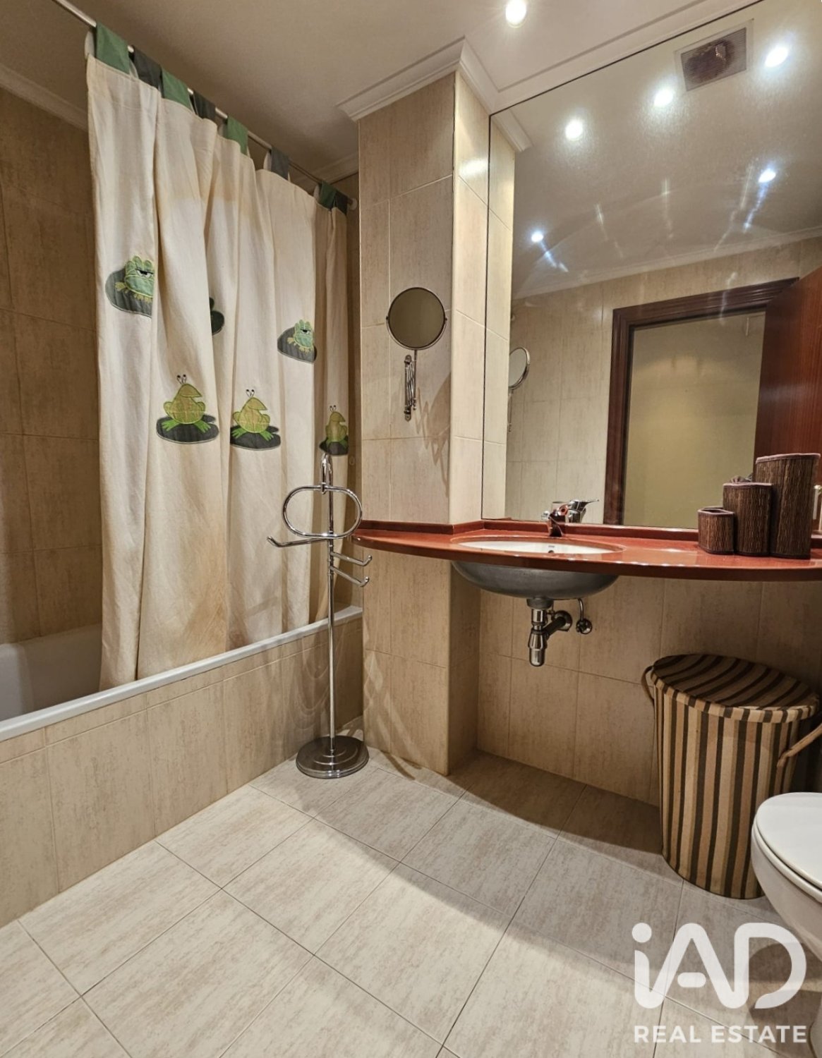 Apartamento en Arrigorriaga, Vizcaya, España 3 dormitorios, 104 m2 No. 188049