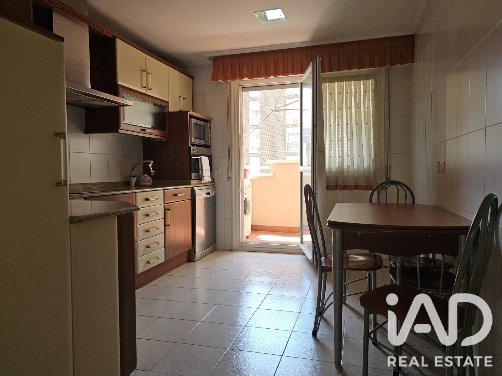 Apartamento en Arrigorriaga, Vizcaya, España 3 dormitorios, 104 m2 No. 188049