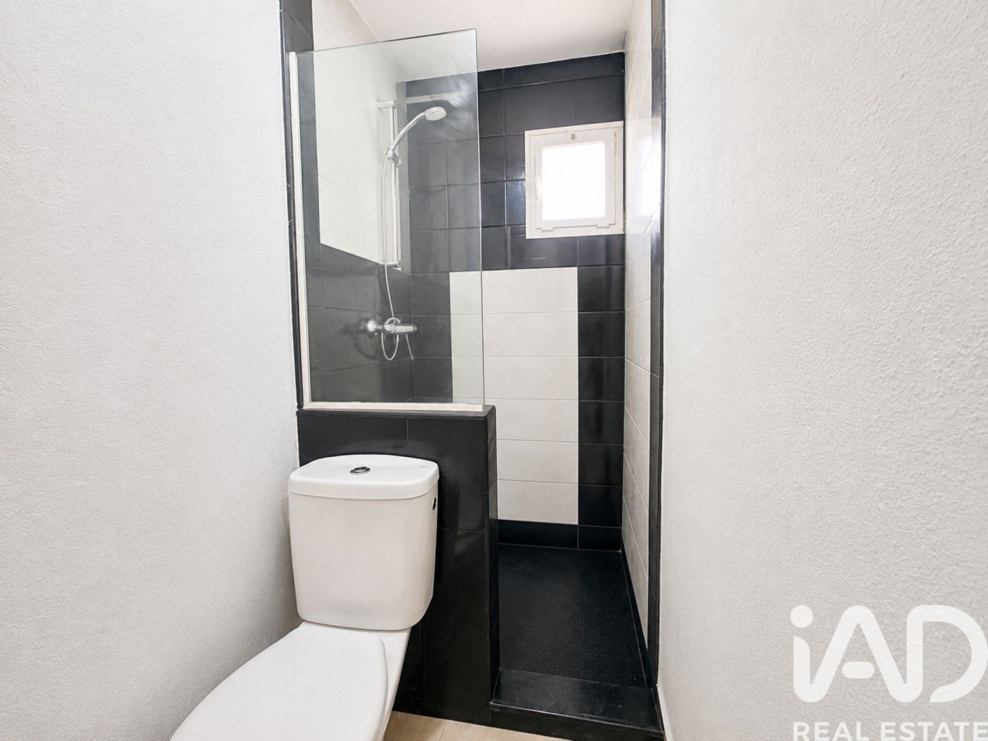 Commercial property à Pasaia, Gipuzkoa, Espagne 1 chambre, 31 m2 No. 188051