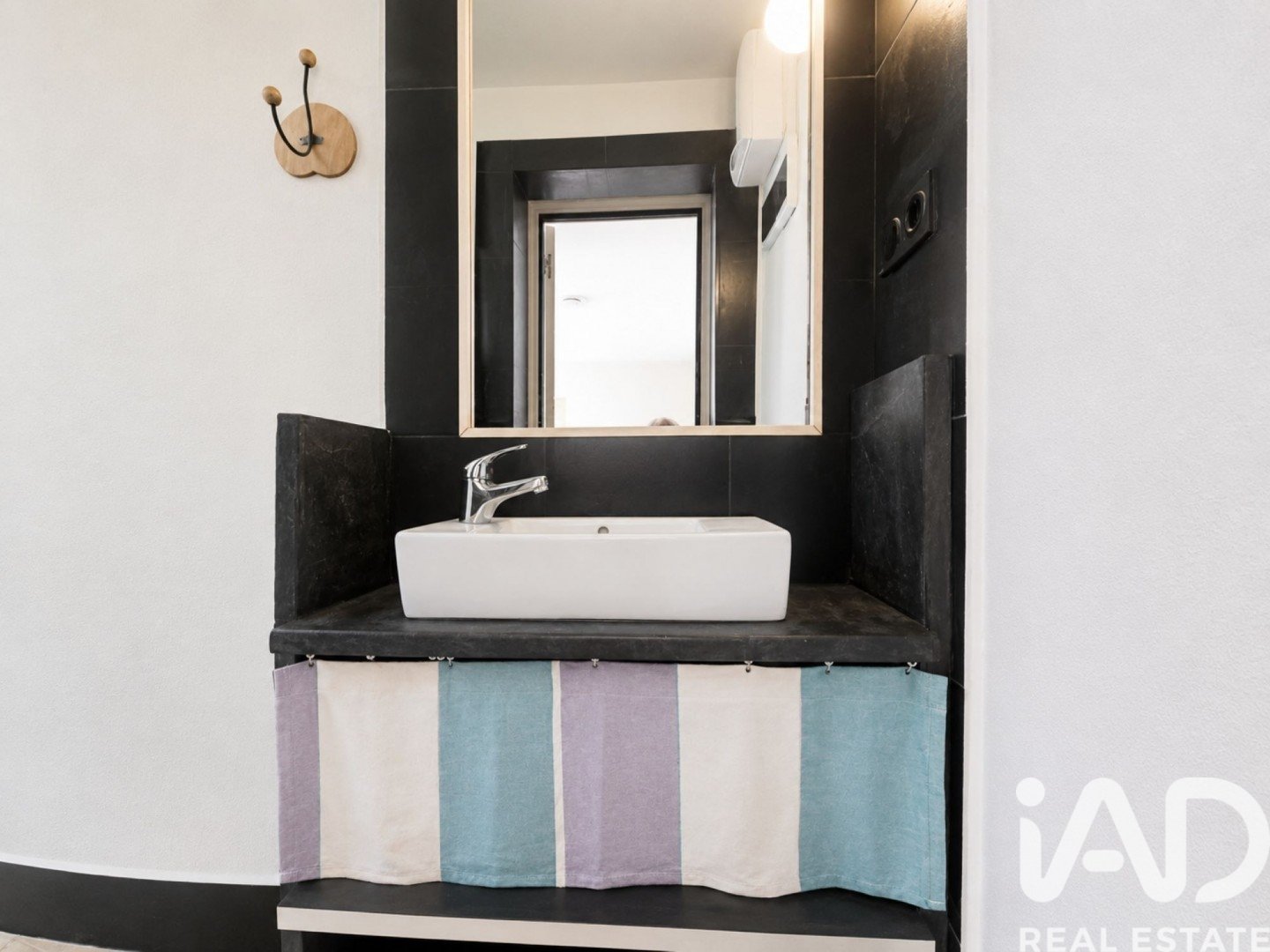 Commercial property à Pasaia, Gipuzkoa, Espagne 1 chambre, 31 m2 No. 188051
