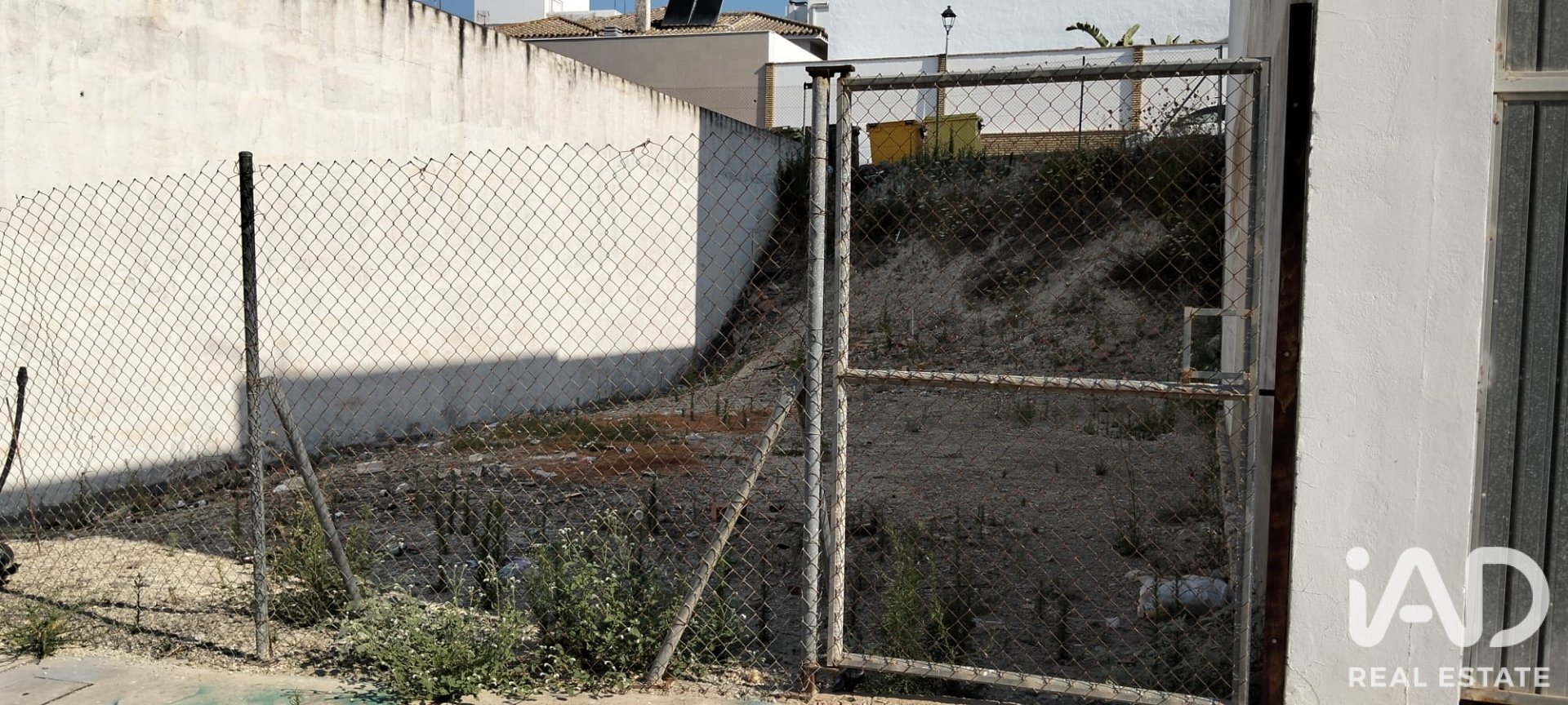 Land plot in Trebujena, Cadiz, Spain 197 sq.m. No. 188052