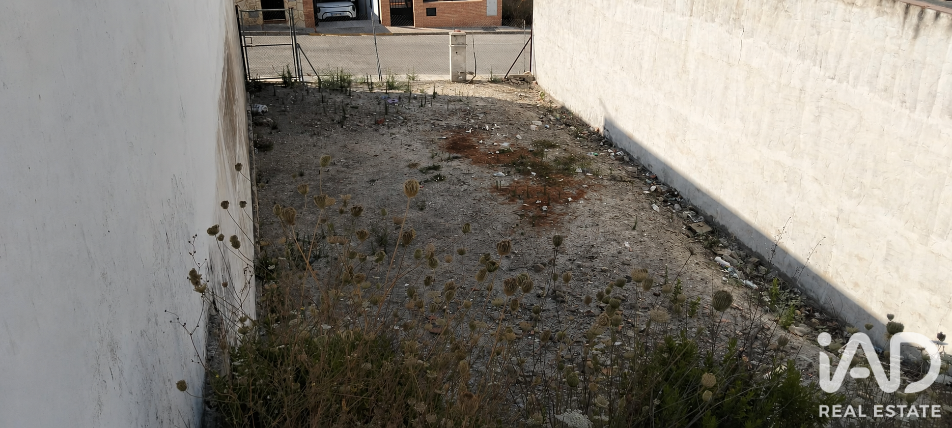 Land plot in Trebujena, Cadiz, Spain 197 sq.m. No. 188052