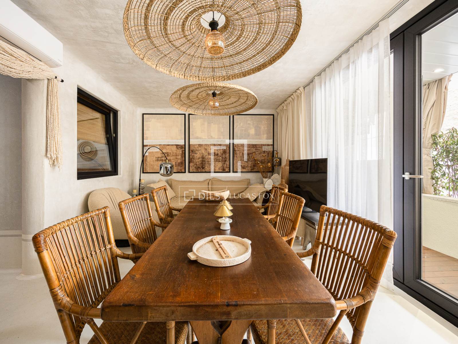 Apartment in Barcelona, Spain 3 bedrooms, 91 sq.m. No. 161466
