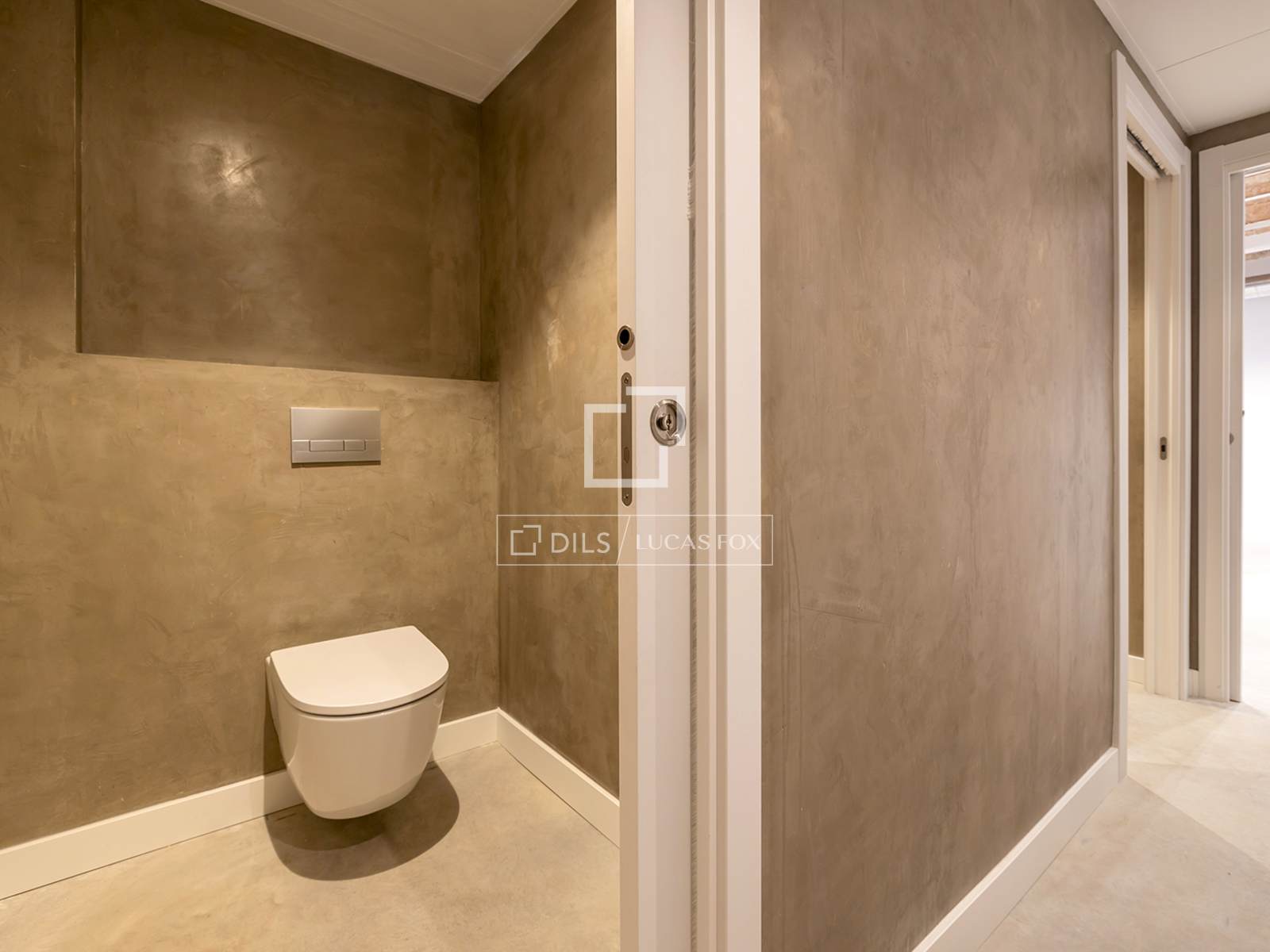 Apartamento en Barcelona, España 200 m2 No. 161462