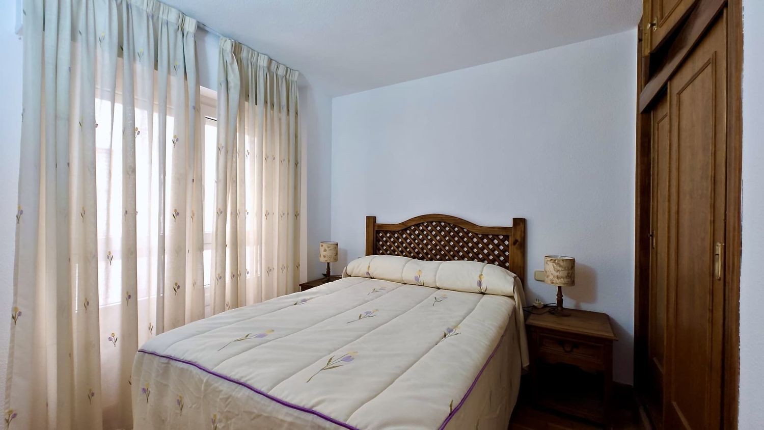Квартира в Торревьеха, Аликанте, Испания 4 спальни, 150м2 №180455
