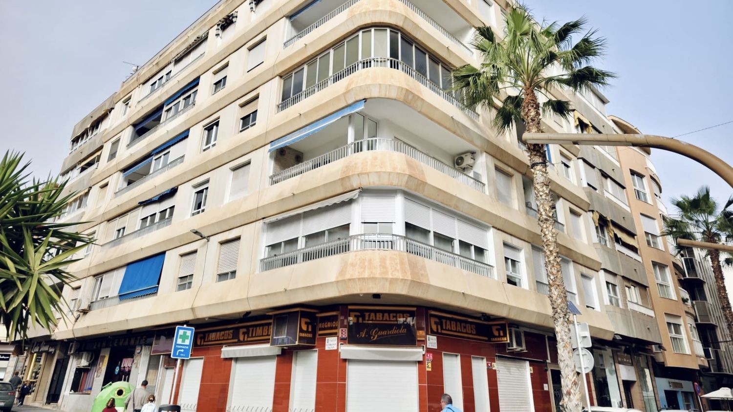 Квартира в Торревьеха, Аликанте, Испания 4 спальни, 150м2 №180455