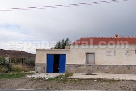 Hus i Albox, Almeria, Spanien 3 sovrum, 120 kvm. Nr. 184063
