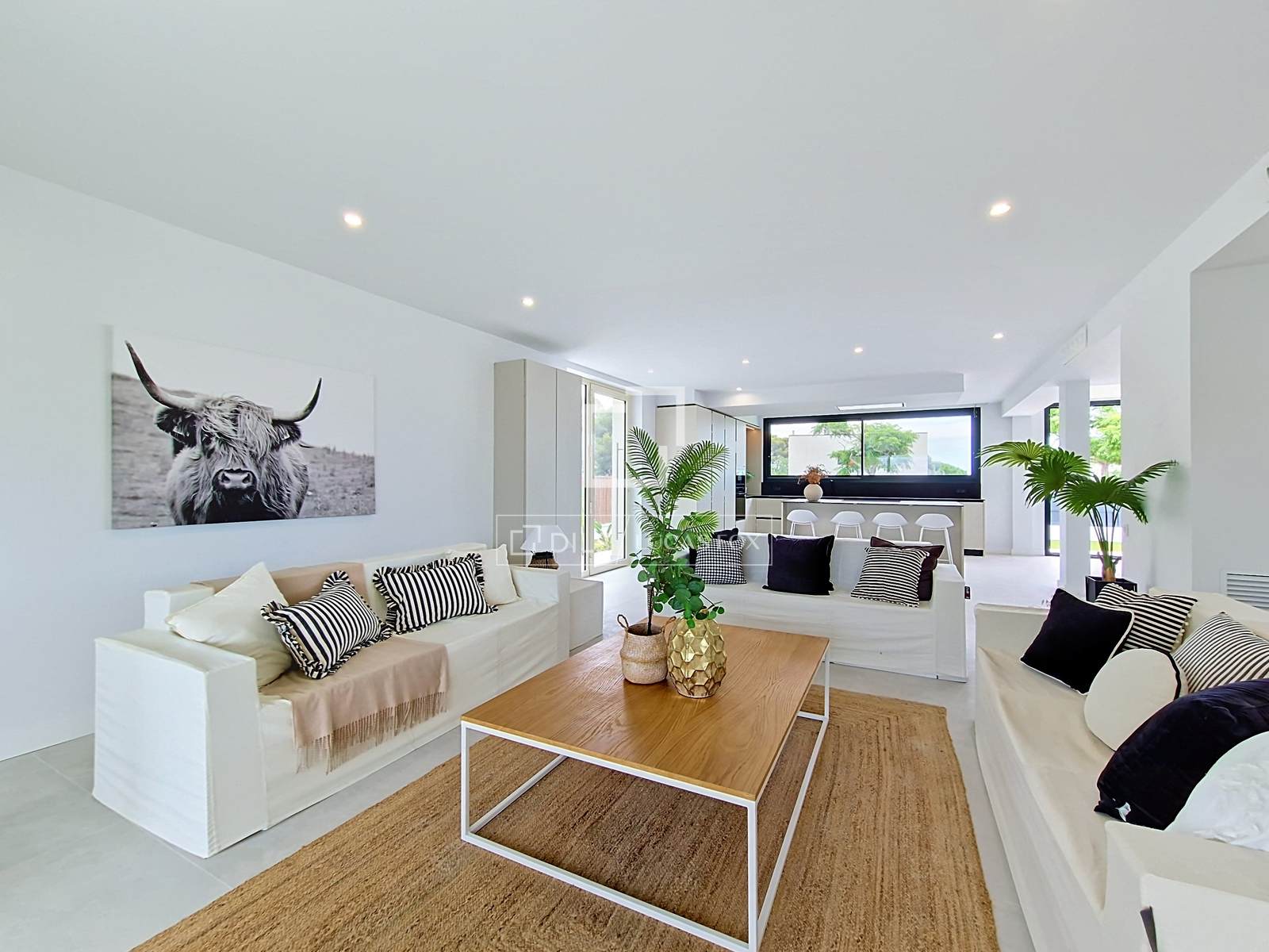 Villa in Vilanova i la Geltru, Barcelona, Spain 4 bedrooms, 380 sq.m. No. 192811
