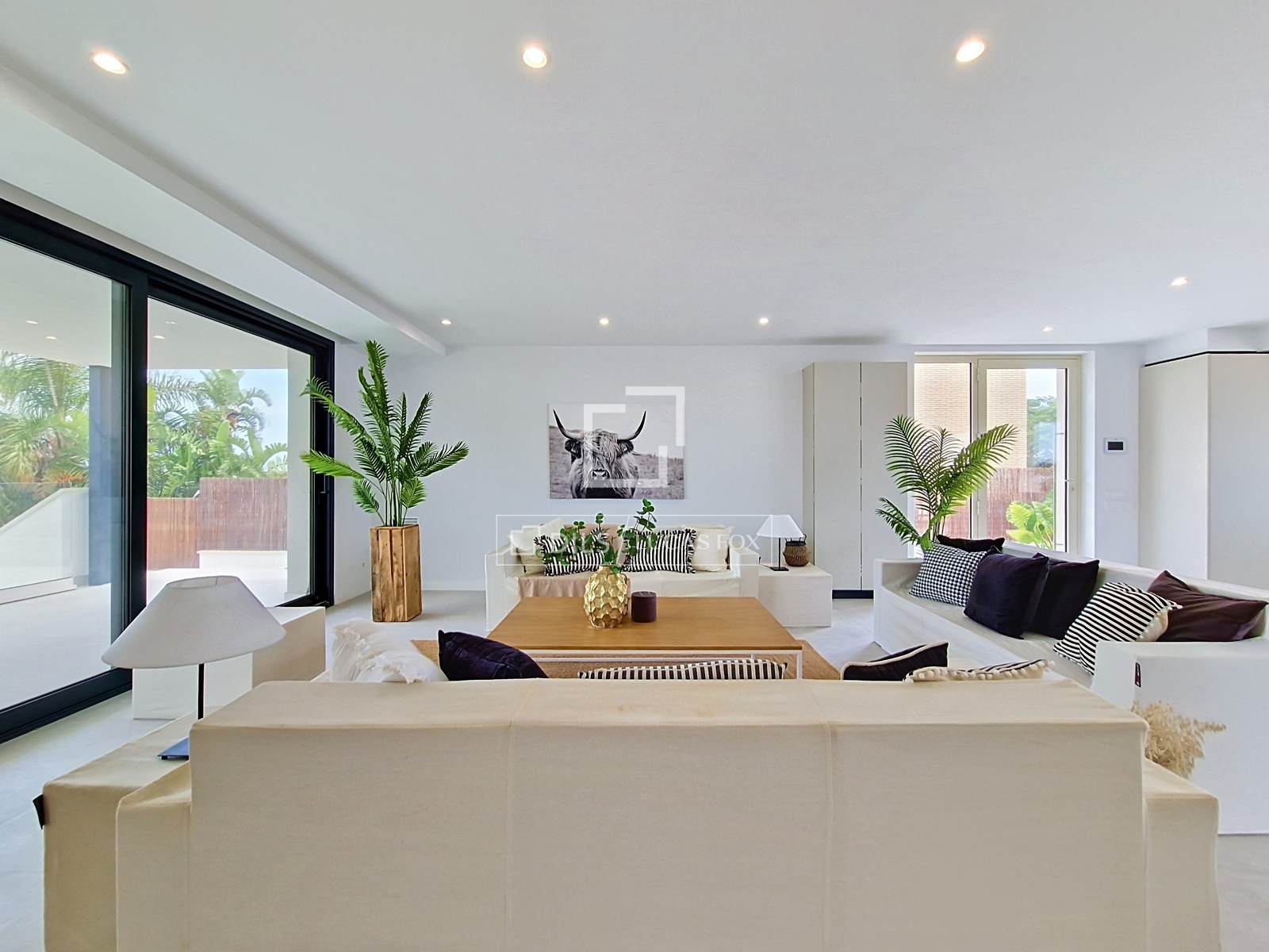 Villa in Vilanova i la Geltru, Barcelona, Spain 4 bedrooms, 380 sq.m. No. 192811