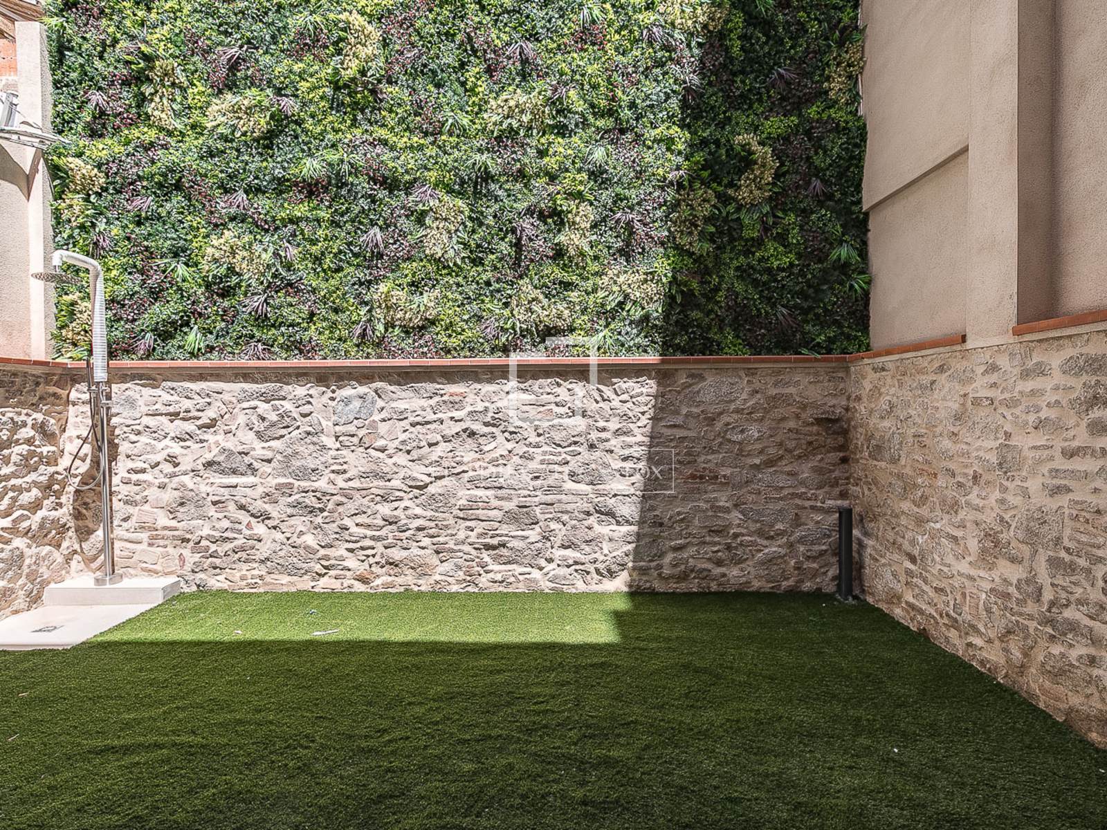 Wohnung in Barcelona, Spanien 2 Schlafzimmer, 69 m2 Nr. 192808