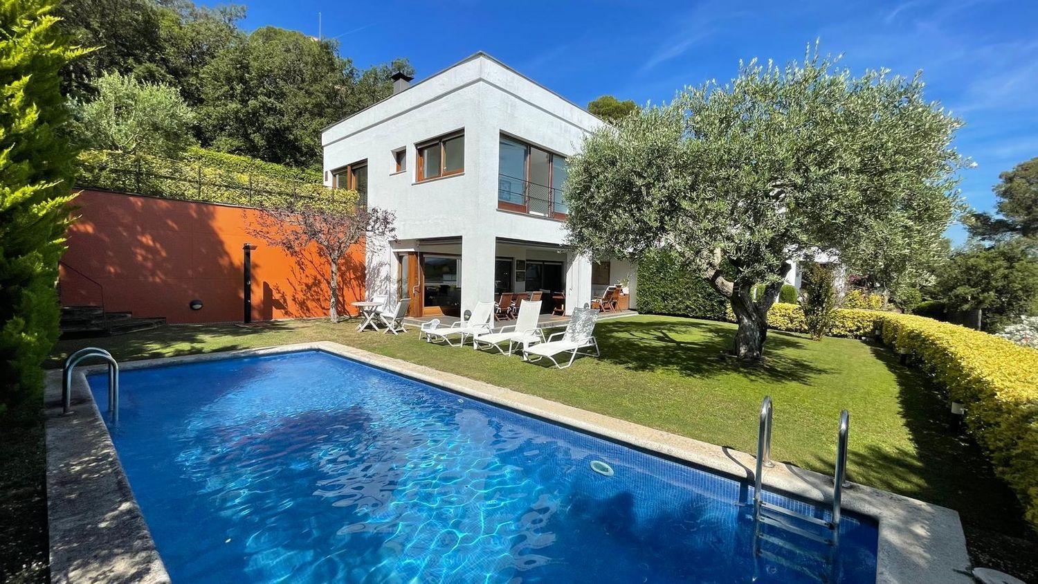 Hus i Palafrugell, Girona, Spanien 7 sovrum, 736 kvm. Nr. 168477