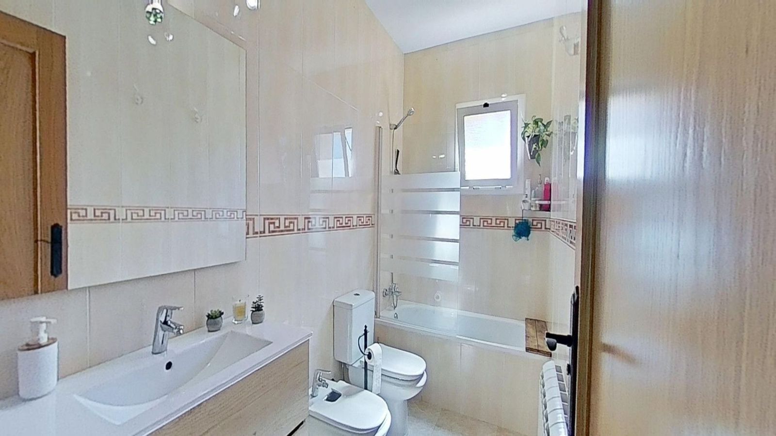 House in Calafell, Tarragona, Spain 4 bedrooms, 188 sq.m. No. 166750