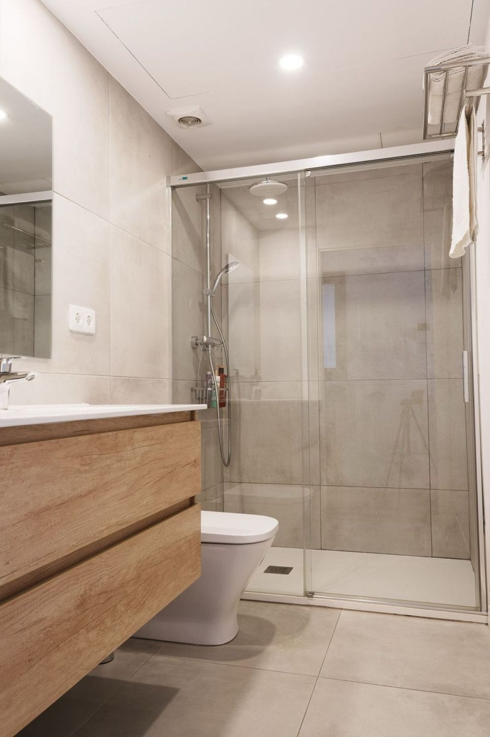 Huoneisto Barcelona, Espanja 3 makuuhuonetta, 134 m2 No. 166752