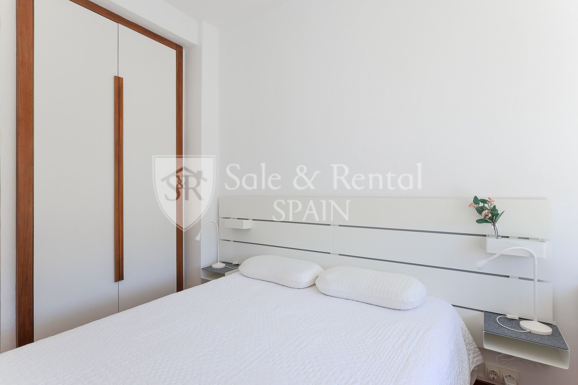 House in Barcelona, Spain 3 bedrooms, 111 sq.m. No. 166755