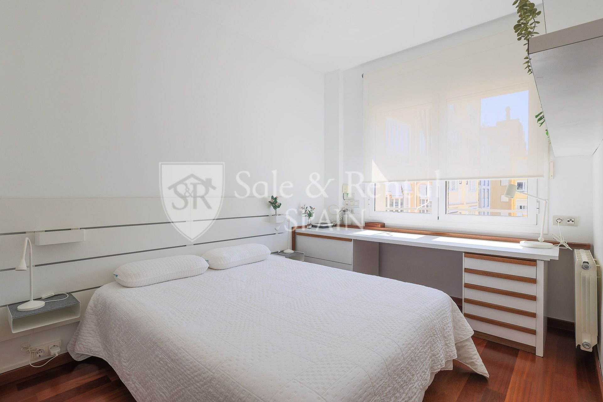House in Barcelona, Spain 3 bedrooms, 111 sq.m. No. 166755