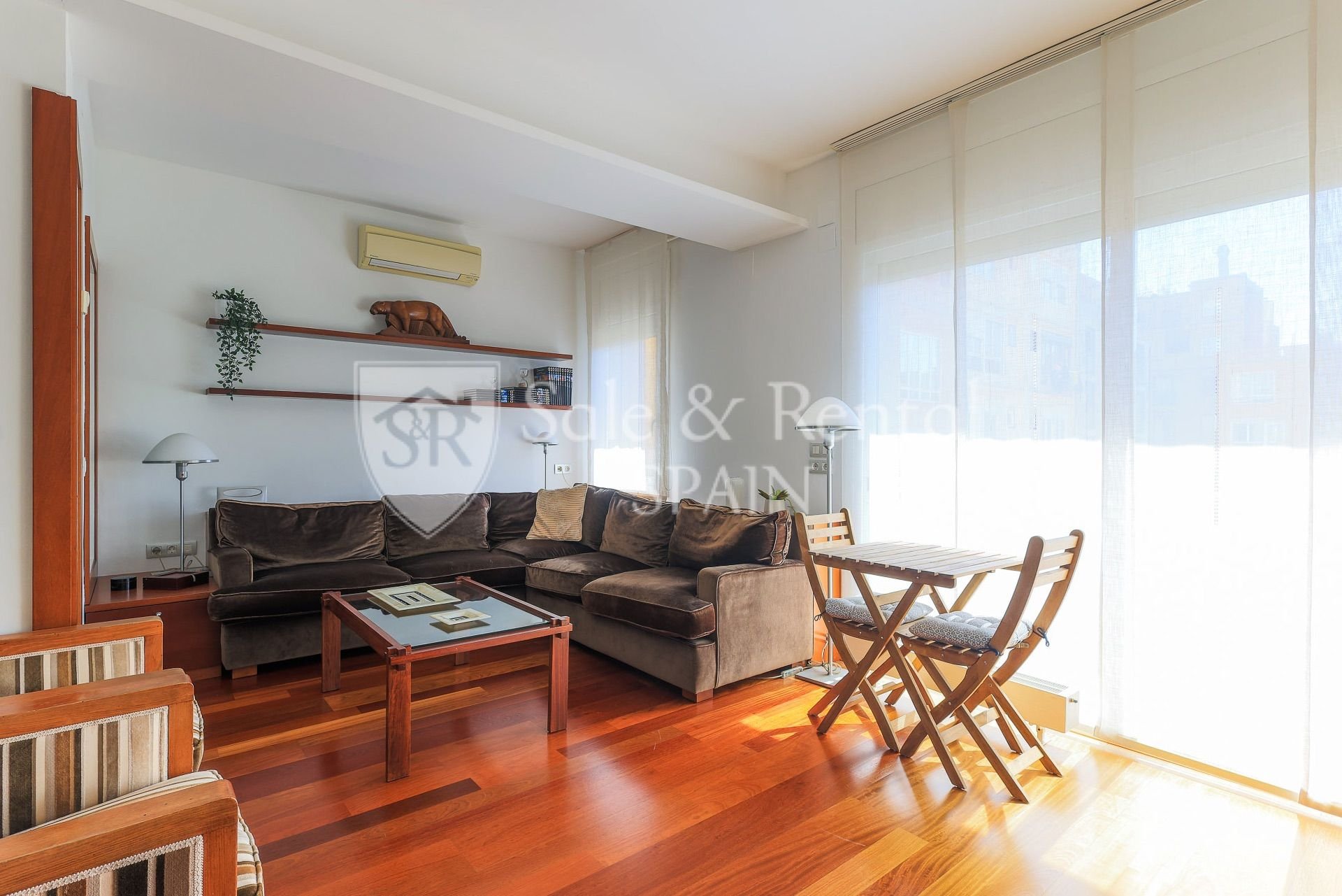 House in Barcelona, Spain 3 bedrooms, 111 sq.m. No. 166755