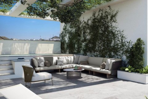 Penthouse in Torrevieja, Alicante, Spain 3 bedrooms, 74 sq.m. No. 111257
