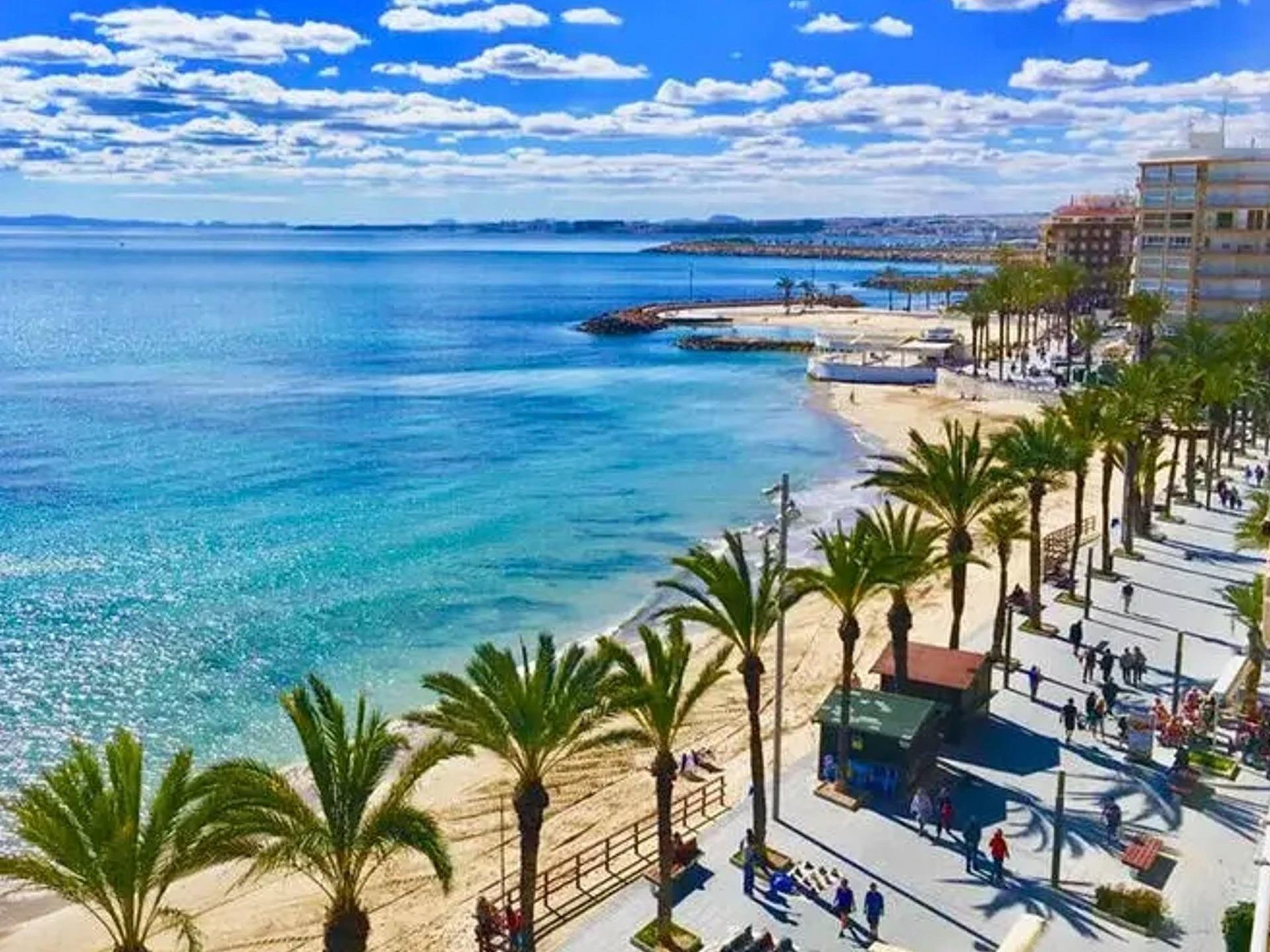 Huoneisto Torrevieja, Alicante, Espanja 3 makuuhuonetta, 74 m2 No. 111256