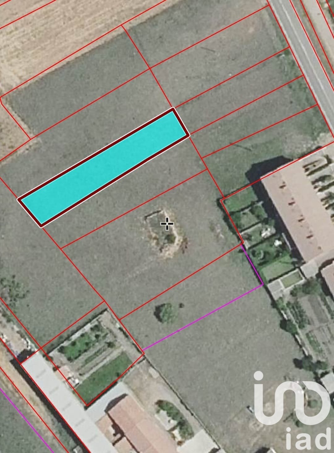 Land plot in Villaturiel, Leon, Spain 648 sq.m. No. 185922