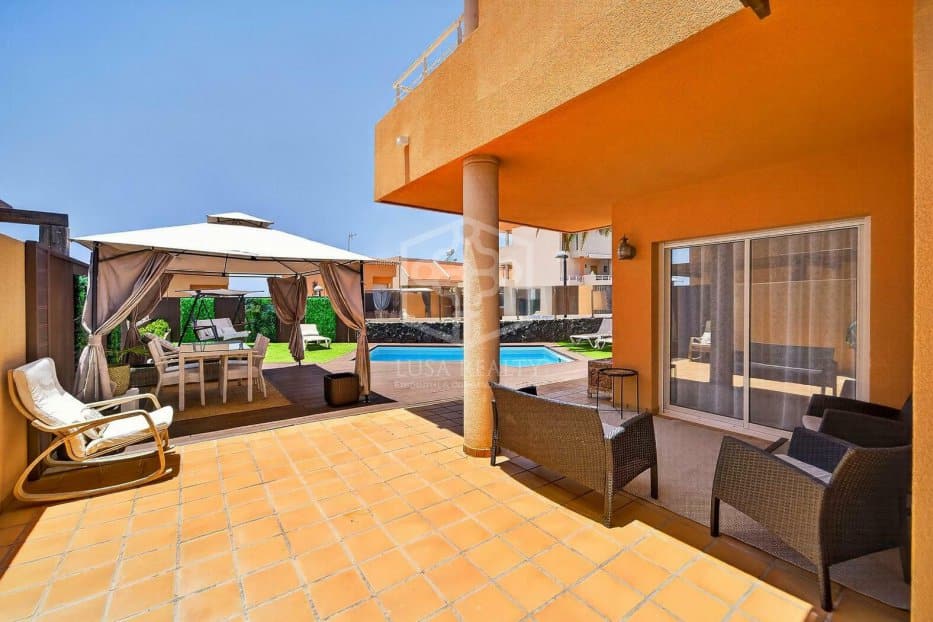 Villa à Santiago del Teide, Tenerife, Espagne 4 chambres, 233 m2 No. 168642