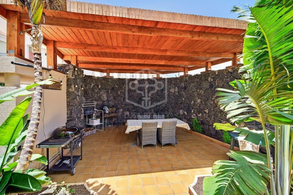 Villa à Santiago del Teide, Tenerife, Espagne 4 chambres, 233 m2 No. 168642