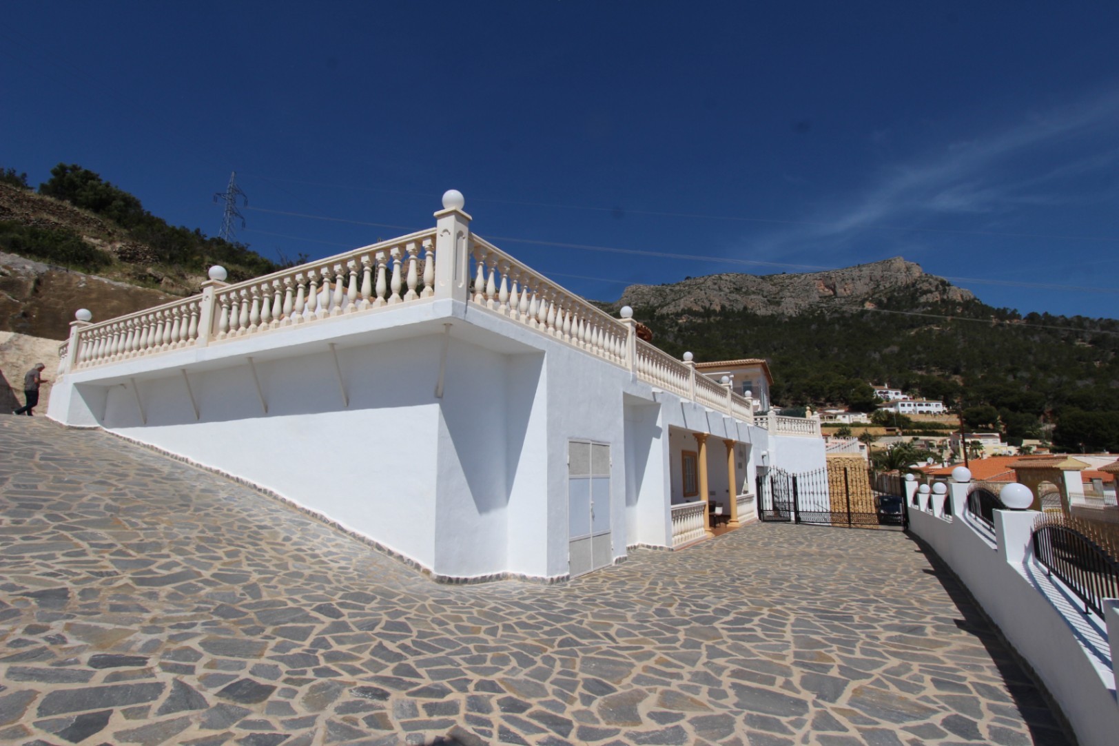 Villa i Calpe, Alicante, Spanien 4 sovrum, 238 kvm. Nr. 168645