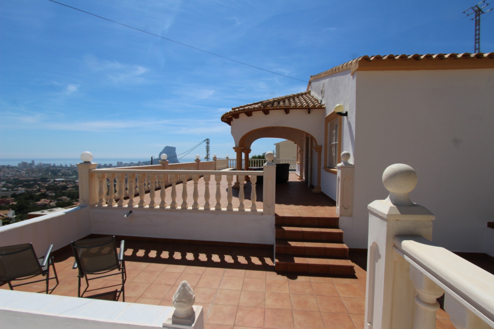 Villa i Calpe, Alicante, Spanien 4 sovrum, 238 kvm. Nr. 168645