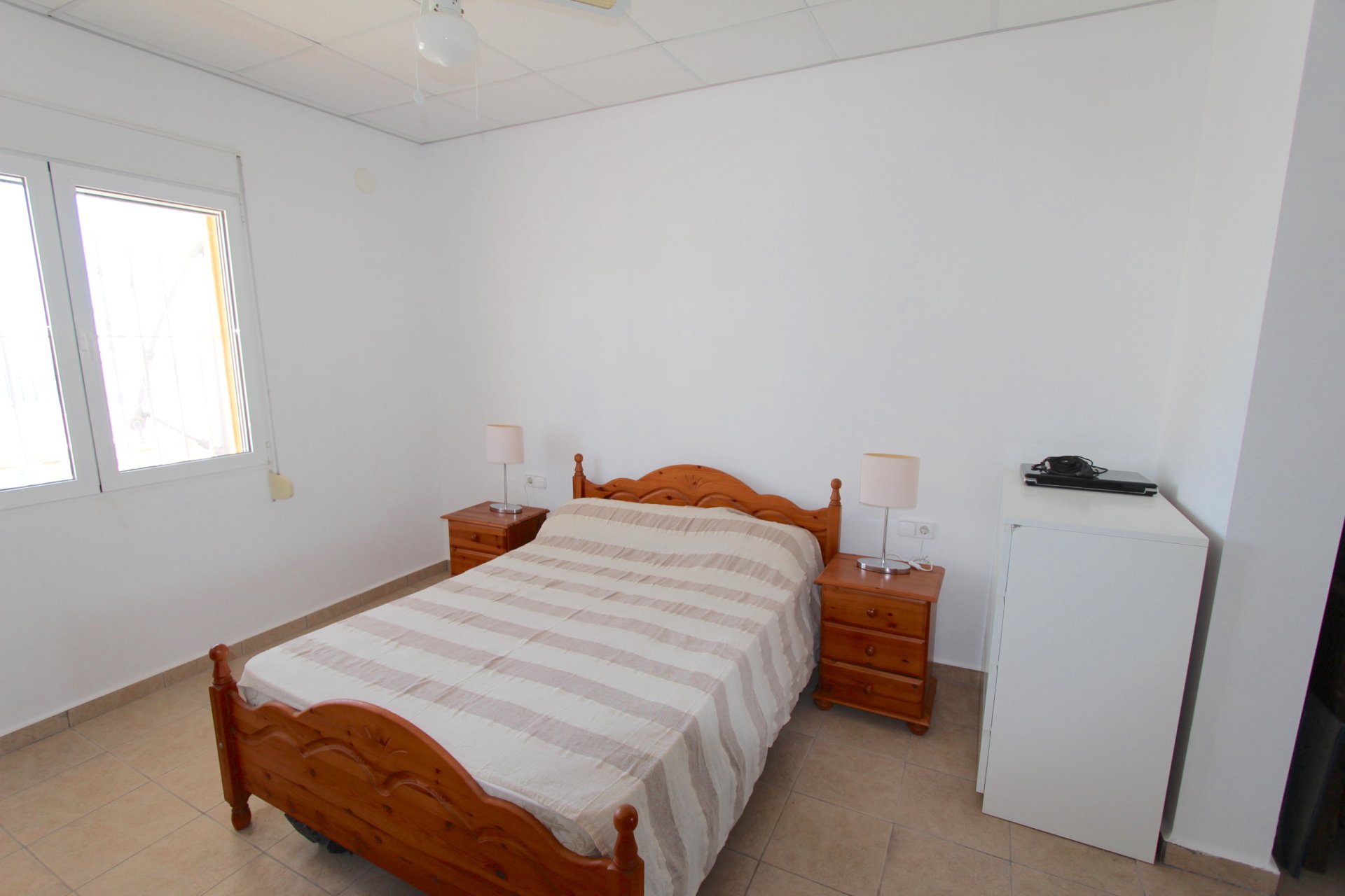 Villa i Calpe, Alicante, Spanien 4 sovrum, 238 kvm. Nr. 168645