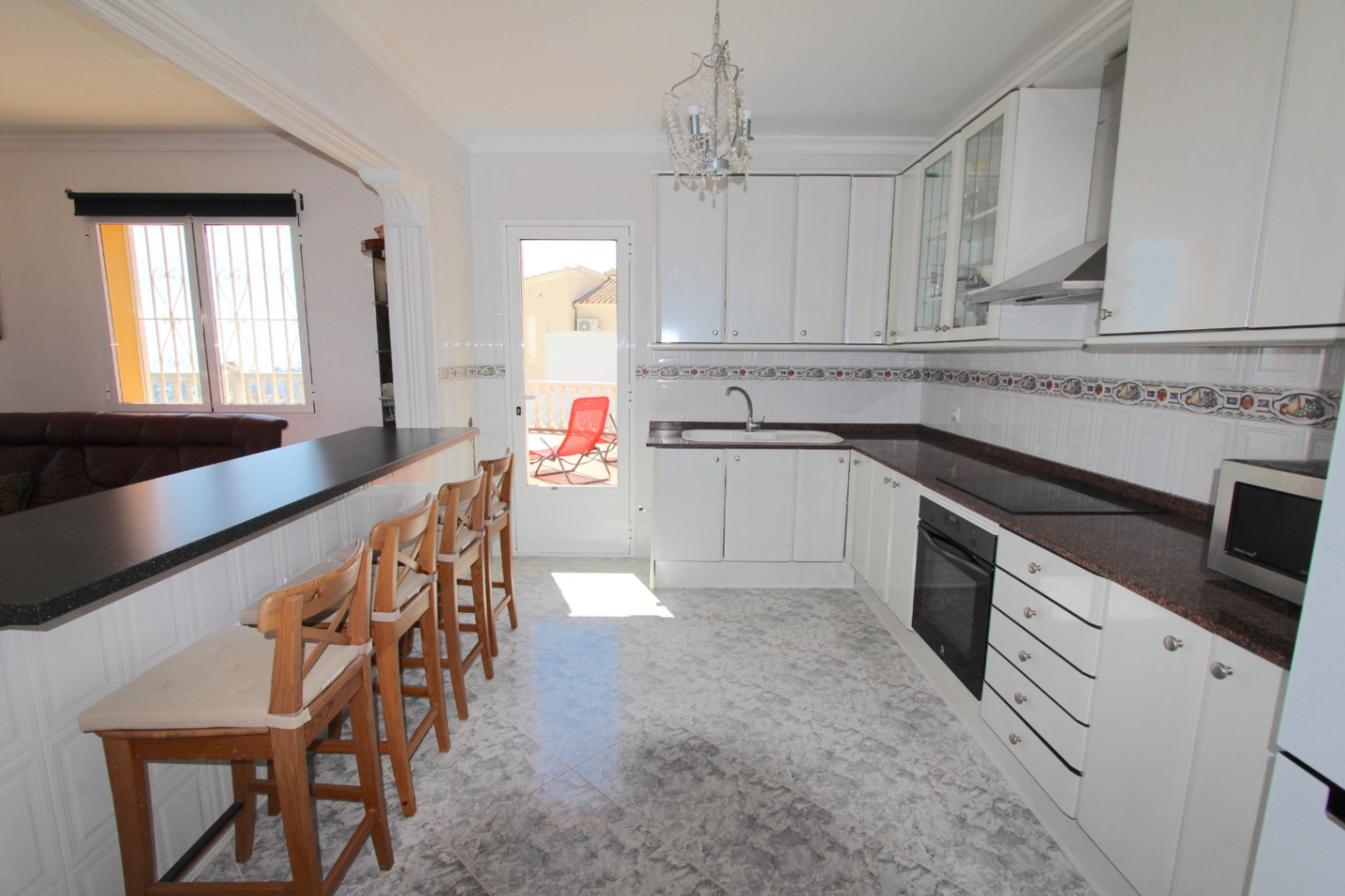 Villa i Calpe, Alicante, Spanien 4 sovrum, 238 kvm. Nr. 168645