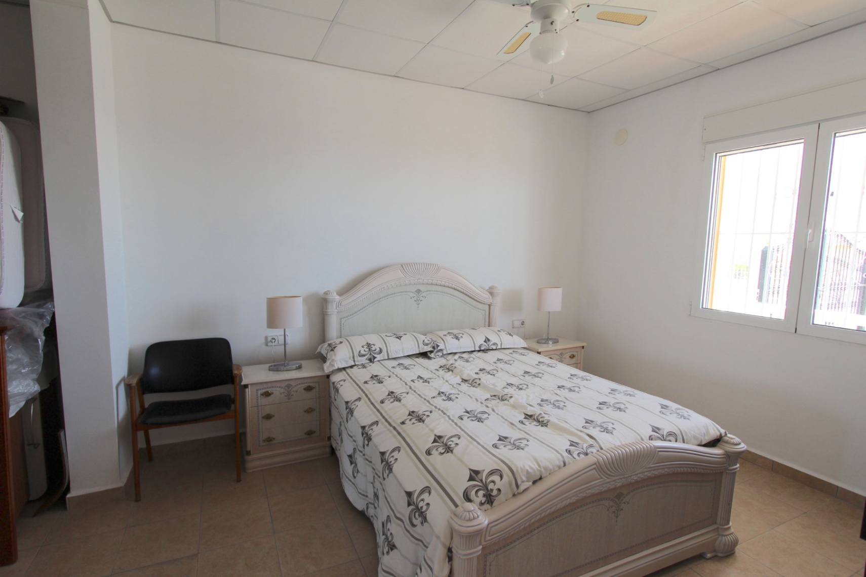Villa i Calpe, Alicante, Spanien 4 sovrum, 238 kvm. Nr. 168645