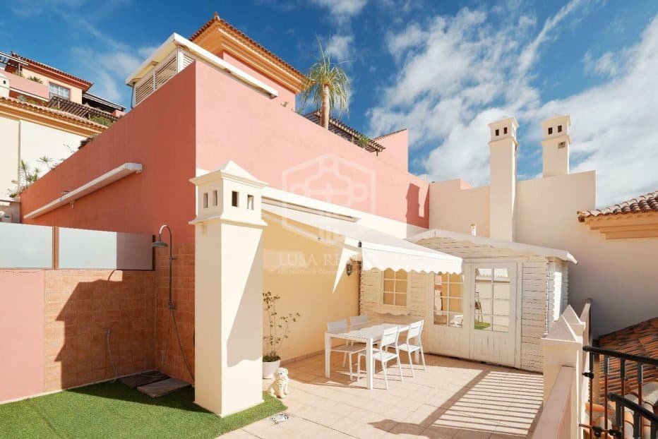 Apartamento en Adeje, Tenerife, España 2 dormitorios, 193 m2 No. 168643